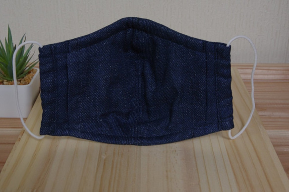 【送料無料】《男女兼用》綿１００％　デニム風ガーゼ　大人用立体布マスク（形状保持コード、ポケット付き）紺色 8枚目の画像