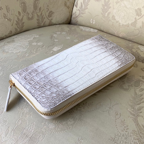 ヒマラヤ!クロコダイルポロサス. 1枚皮-長財布！ 一枚革のクロコダイル