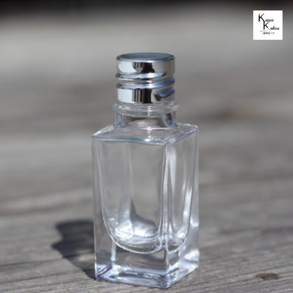 「ラインボトル　透明　No.20　アルミシルバーキャップ　1本」ガラス瓶　ビン　瓶　ハーバリウム　アロマ ガラス瓶 2枚目の画像