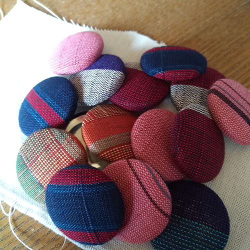 【美品】　ナナナナサーカ　ジャケット　セット　ヘリンボーン　くるみボタン　変形 ナナミカ限定セットアップ、自然な風合いのヘリンボーン×機能的な