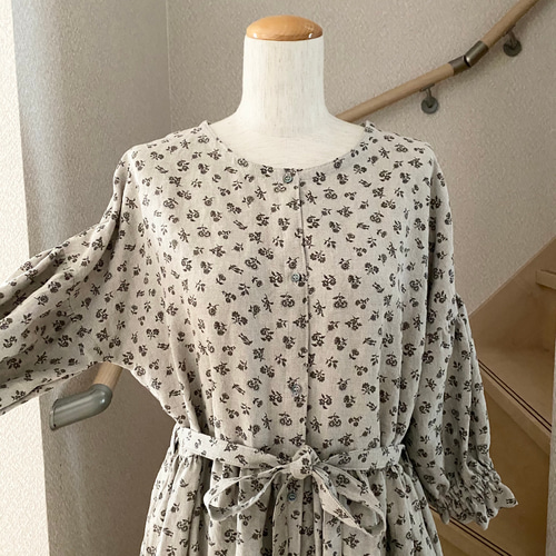 生地の森チェックギャザーロングワンピースフリル襟リボン綿麻