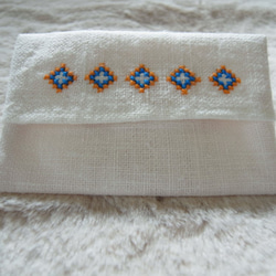 ポケットティッシュケース　ひし形（オレンジ・青） 刺繍 子供用 2枚目の画像