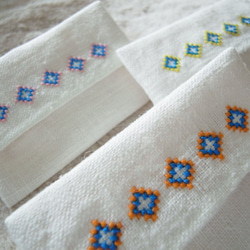 ポケットティッシュケース　ひし形　（黄色・青） 刺繍 子供用 5枚目の画像