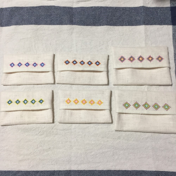 ポケットティッシュケース　ひし形　（黄色・青） 刺繍 子供用 7枚目の画像