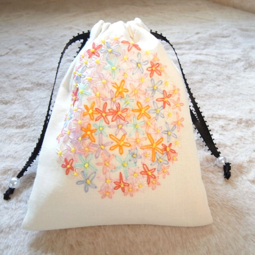 巾着 お花 刺繍 紐（黒）パールビーズ 巾着袋 mimosa 通販