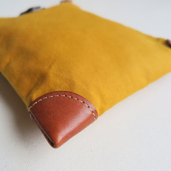 Paraffin canvas mini pochette  MUSTARD 6枚目の画像