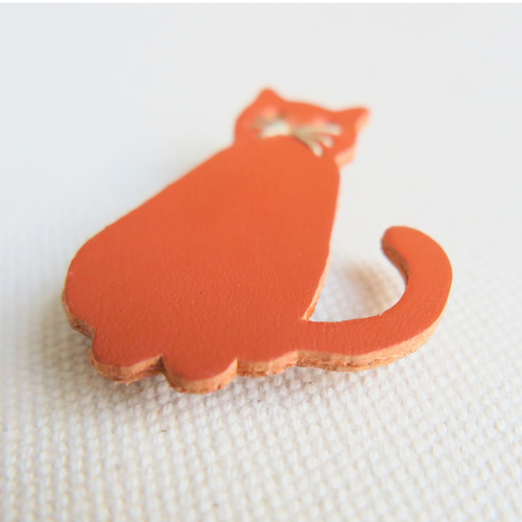 Leather brooch cat R.BROWN 第3張的照片