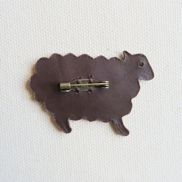 Leather brooch sheep D.BROWN 第2張的照片