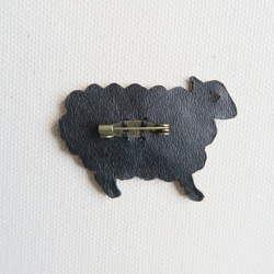 Leather brooch sheep BLACK 2枚目の画像