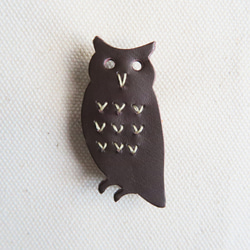 Leather brooch owl D.BROWN 第1張的照片