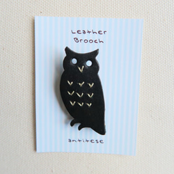 Leather brooch owl BLACK 第4張的照片
