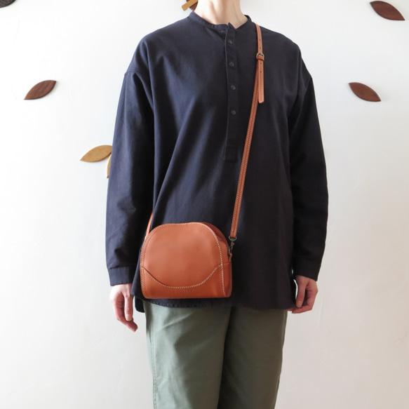 定做Vague pochette mini R.BROWN 第1張的照片