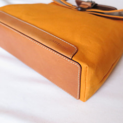 Paraffin canvas messenger bag ORANGE 4枚目の画像