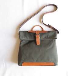 受注生産　Paraffin canvas messenger bag OLIVE 2枚目の画像