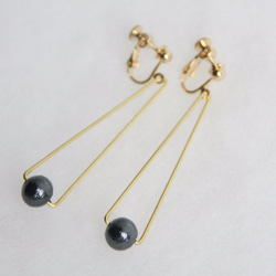 sankaku pearl earring [VE-004b] 第3張的照片