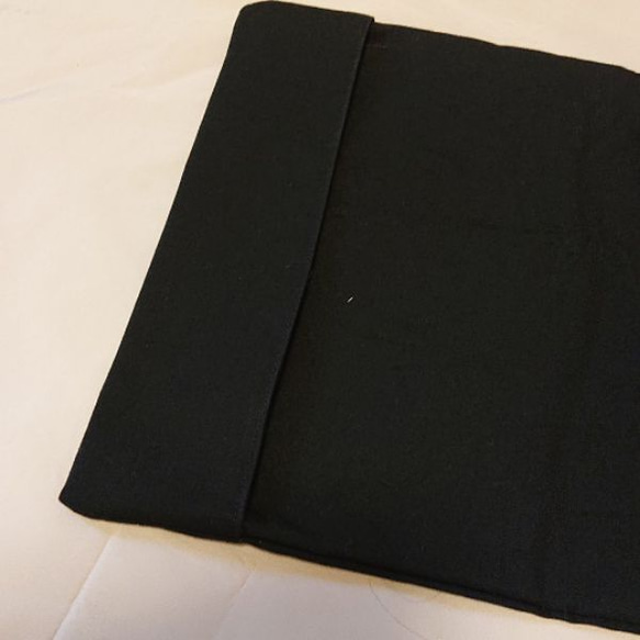 黒    A5判ブックカバーと布しおりのセット 6枚目の画像