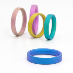 選べる10色 純チタン製4mmフラットチタンリング 2枚目の画像