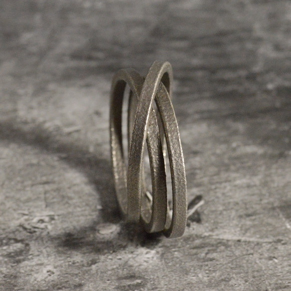 メンズ　3ライン　シンプルチタンリング 2枚目の画像