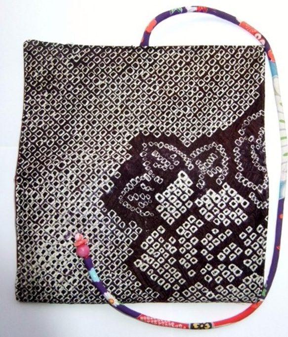 着物リメイク　絞りの羽織で作った和風財布　１６７ 5枚目の画像
