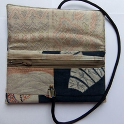 着物リメイク　男の子の着物で作った和風財布　３５１ 3枚目の画像