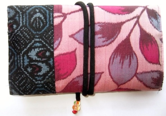 色大島紬と銘仙の着物で作った和風財布　３８１ 2枚目の画像