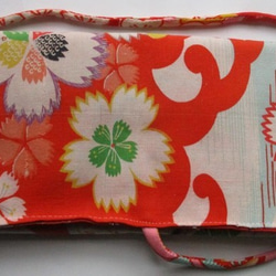 ５９２３　花柄の着物で作った和風財布・ポーチ　＃送料無料 3枚目の画像