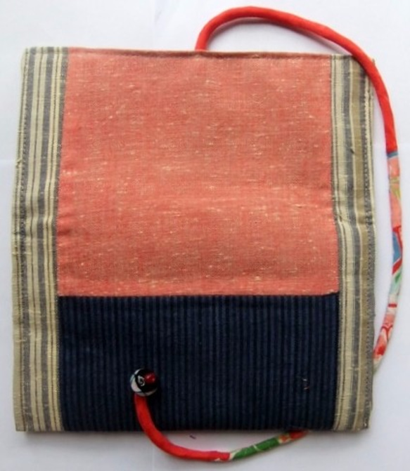 着物リメイク　四国の土佐紬で作った和風財布　６１１ 5枚目の画像