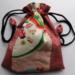 着物リメイク　錦紗縮緬と絞りで作った巾着袋　１１０９ 1枚目の画像