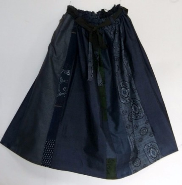 着物リメイク　藍大島と綿の着物で作ったスカート　１２０３ 4枚目の画像