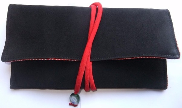 着物リメイク　黒の羽織で作った和風財布　１２２０ 1枚目の画像