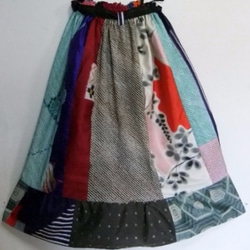 着物リメイク　銘仙と絞りの着物で作ったスカート　１２８８ 5枚目の画像