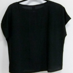 古布　黒の絽の着物で作ったTシャツ　１１1 2枚目の画像