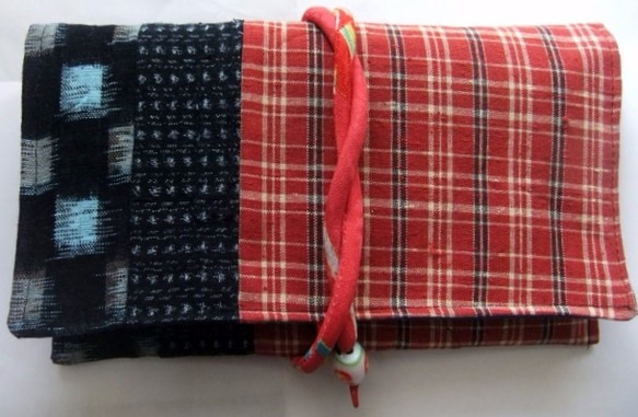 着物リメイク　土佐紬と絣で作った和風財布　１６１７ 1枚目の画像