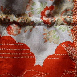 着物リメイク　花柄の長襦袢と絞りの羽織で作った巾着袋　１７９５ 7枚目の画像