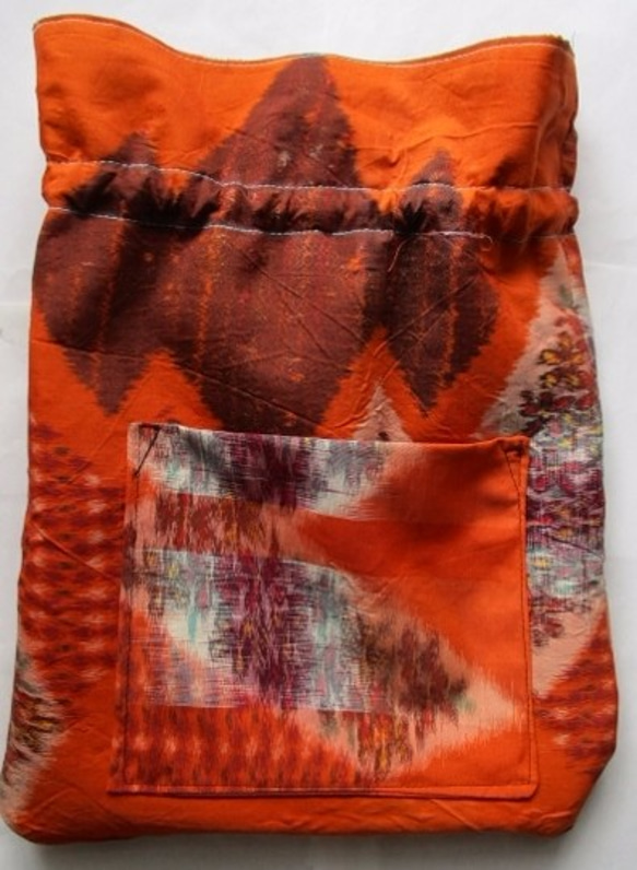 着物リメイク　花柄の長襦袢と絞りの羽織で作った巾着袋　１７９５ 10枚目の画像