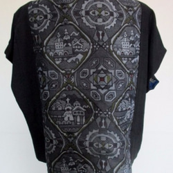 着物リメイク　黒と西洋柄の羽織で作ったベスト ２２００ 5枚目の画像