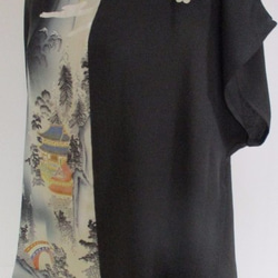 送料無料　着物リメイク　泥染の留袖作ったプルオーバー　２３７８ 9枚目の画像