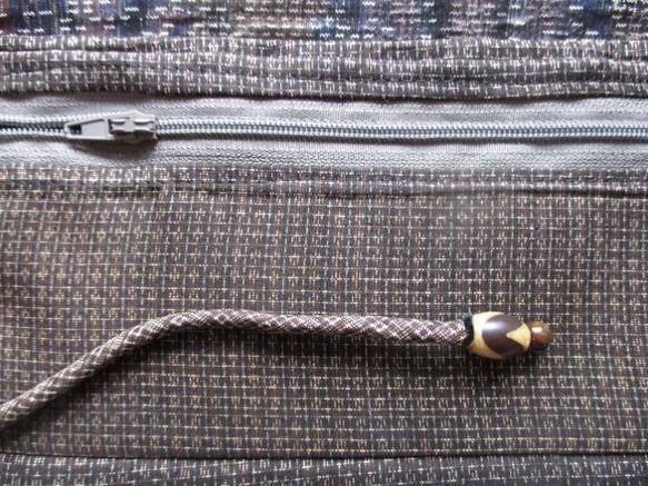 送料無料　着物リメイク　大島紬で作った和風財布　２３８７ 6枚目の画像
