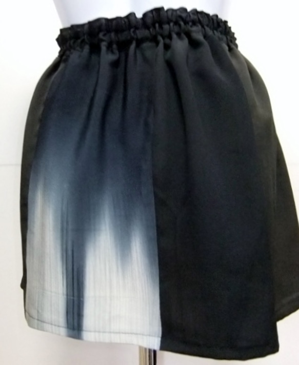 和風　　色留袖のミニスカート、ミニエプロン　６８４ 3枚目の画像