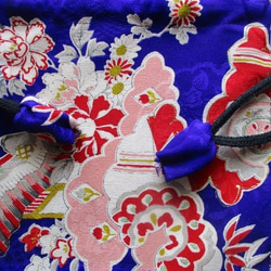 送料無料　絞りと花柄の着物で作った巾着袋　２５７１ 8枚目の画像