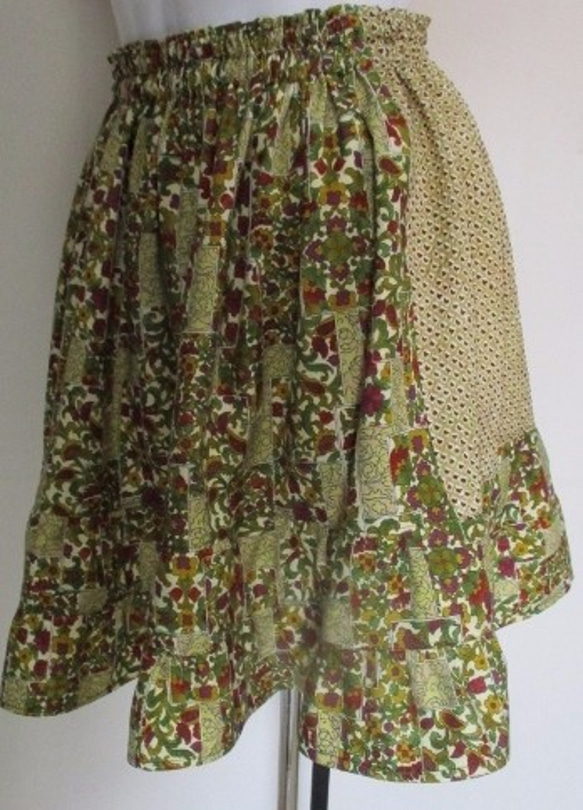 送料無料　花柄の着物で作ったミニスカート ２５９３ 8枚目の画像