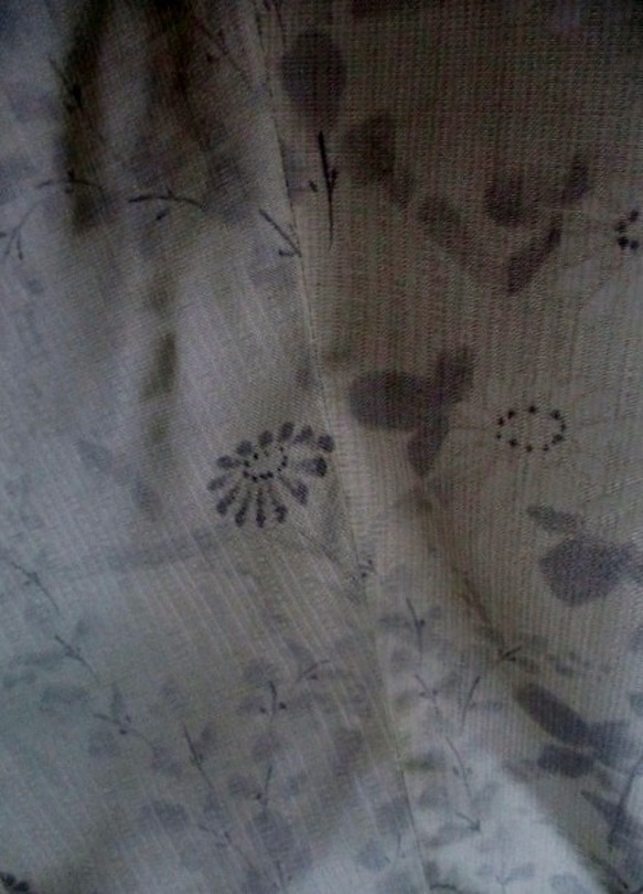 送料無料　花柄の着物で作ったサブリナパンツ　２７６９ 9枚目の画像