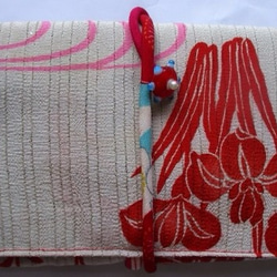 送料無料　花柄の絽の着物で作った和風財布・ポーチ　２７７４ 1枚目の画像