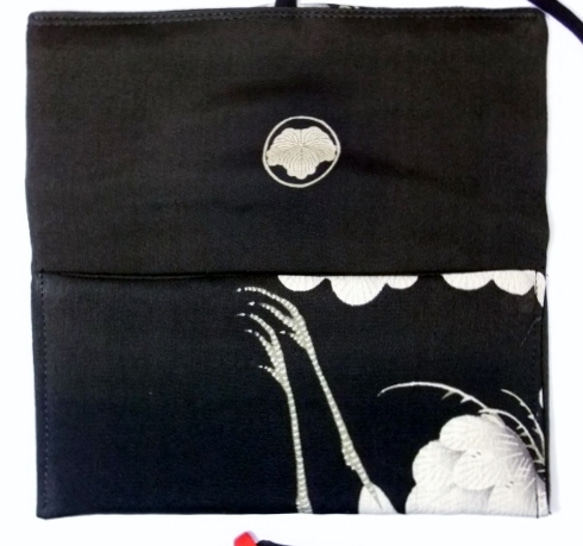 着物　色留袖で作った和風お財布　８３５ 4枚目の画像