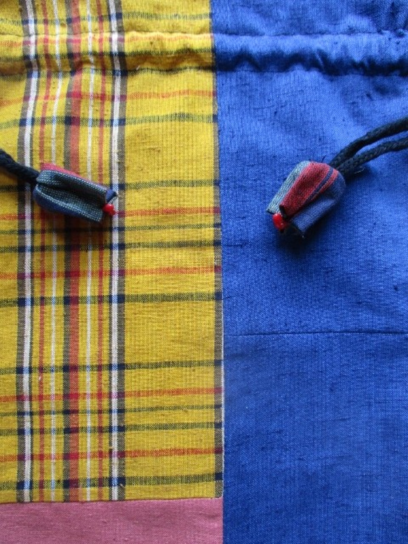 送料無料　着物リメイク　四国の土佐紬で作った巾着袋 　２８３３ 7枚目の画像