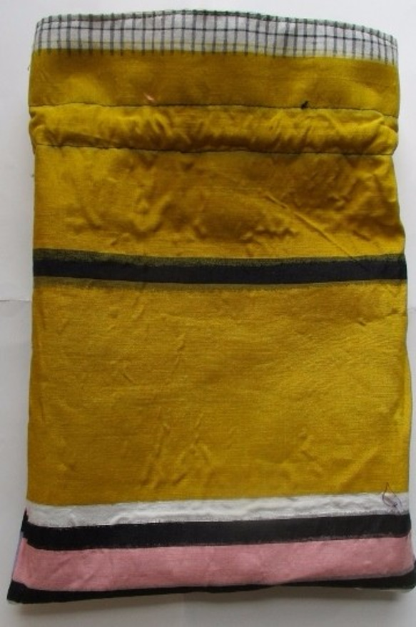 送料無料　着物リメイク　四国の土佐紬で作った巾着袋 　２８３３ 8枚目の画像