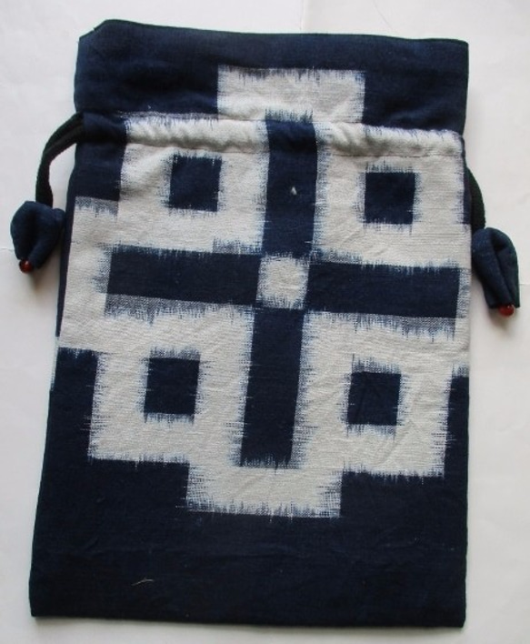 送料無料　久留米の絵絣で作った巾着袋　３１５３ 3枚目の画像