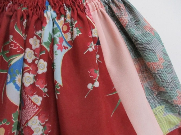 送料無料　花柄の着物で作ったミニスカート３２７２ 7枚目の画像
