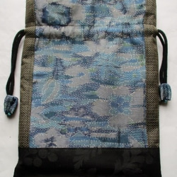 送料無料　大島紬を組み合わせて作った巾着袋　３７２２ 6枚目の画像
