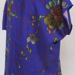 ４２８１　＃送料無料　梅の花柄の着物で作ったプルーオーバー 4枚目の画像